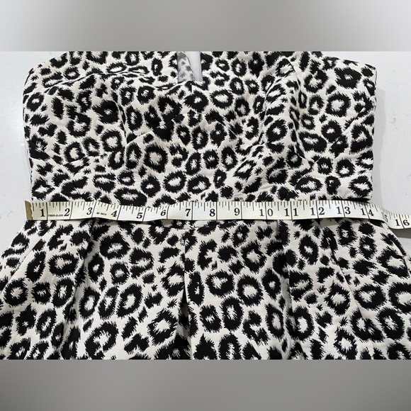 W118 By Walter Baker Reba Dress
SIZE MEDIUM - Picture 14 of 15